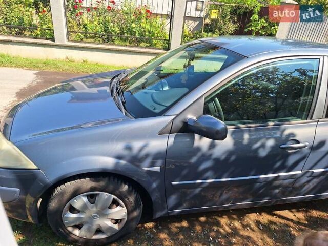 Серый Рено Меган, объемом двигателя 1.46 л и пробегом 252 тыс. км за 3800 $, фото 8 на Automoto.ua