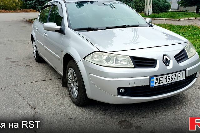 Серый Рено Меган, объемом двигателя 16 л и пробегом 270 тыс. км за 6100 $, фото 11 на Automoto.ua