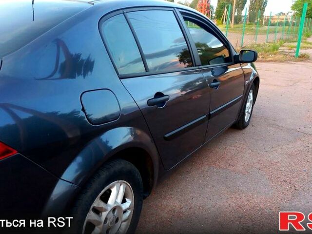 Серый Рено Меган, объемом двигателя 1.4 л и пробегом 180 тыс. км за 3950 $, фото 3 на Automoto.ua