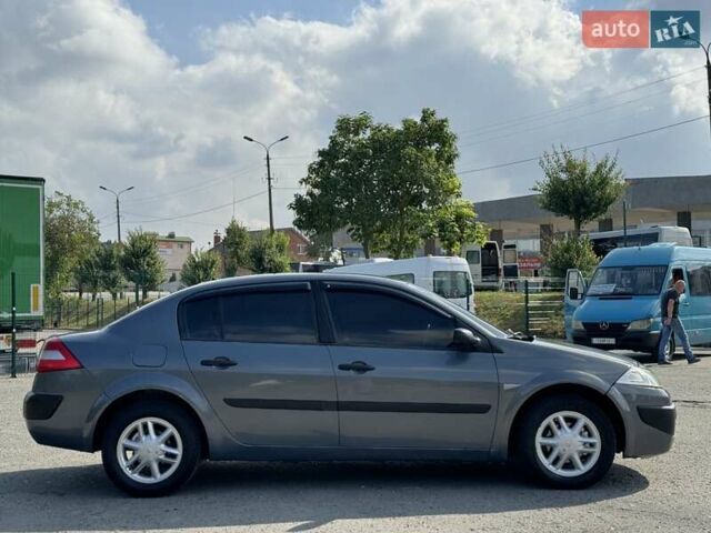 Серый Рено Меган, объемом двигателя 1.4 л и пробегом 338 тыс. км за 3999 $, фото 5 на Automoto.ua