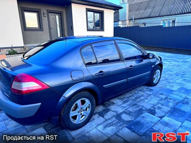 Серый Рено Меган, объемом двигателя 1.6 л и пробегом 190 тыс. км за 4500 $, фото 2 на Automoto.ua