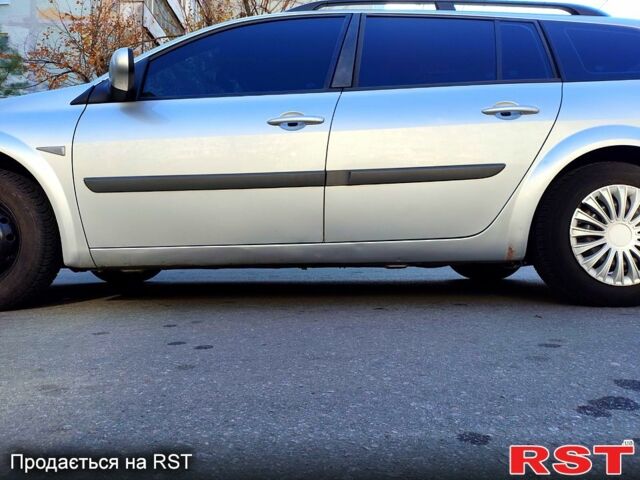 Сірий Рено Меган, об'ємом двигуна 1.6 л та пробігом 309 тис. км за 5300 $, фото 6 на Automoto.ua