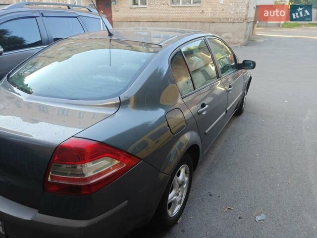 Рено Меган 2007 в Хмельницком на Automoto.ua Серый Рено Меган, объемом двигателя 1.5 л и пробегом 235 тыс. км за 4900 $, фото 5 на Automoto.ua