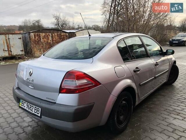 Сірий Рено Меган, об'ємом двигуна 1.4 л та пробігом 190 тис. км за 3999 $, фото 13 на Automoto.ua