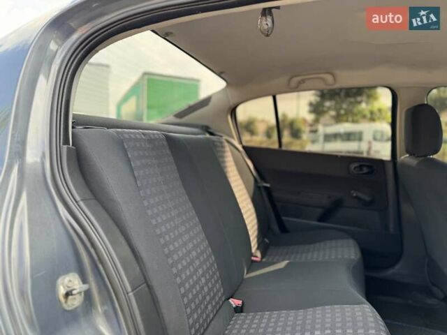 Серый Рено Меган, объемом двигателя 1.4 л и пробегом 338 тыс. км за 3999 $, фото 37 на Automoto.ua