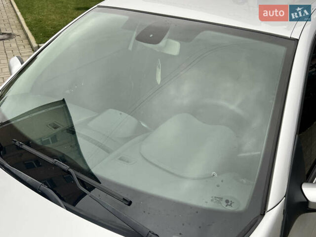 Серый Рено Меган, объемом двигателя 1.6 л и пробегом 179 тыс. км за 4600 $, фото 16 на Automoto.ua