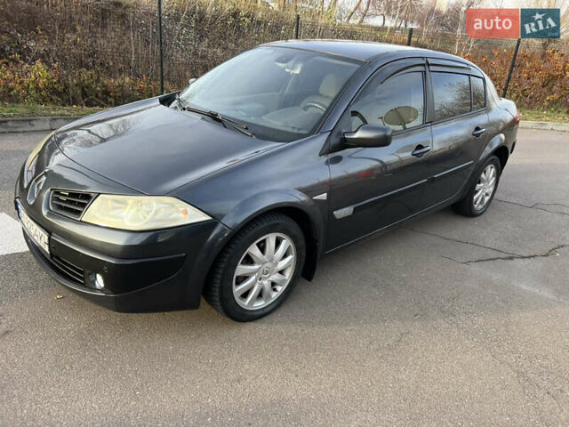 Серый Рено Меган, объемом двигателя 1.6 л и пробегом 200 тыс. км за 4200 $, фото 12 на Automoto.ua