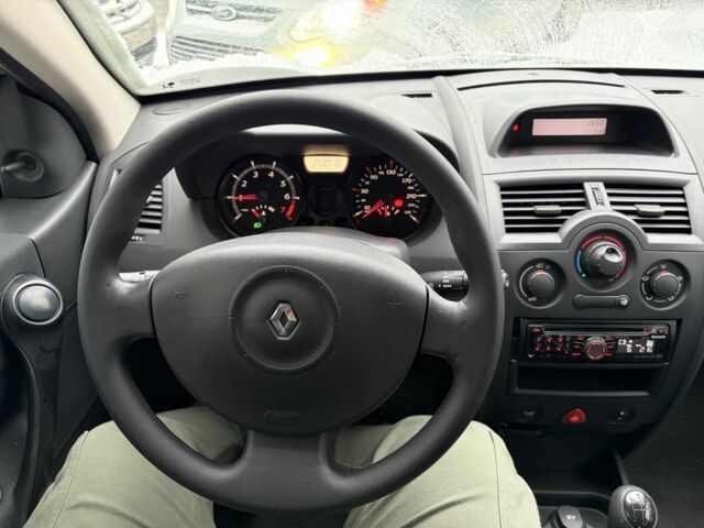 Сірий Рено Меган, об'ємом двигуна 1.4 л та пробігом 48 тис. км за 5000 $, фото 11 на Automoto.ua