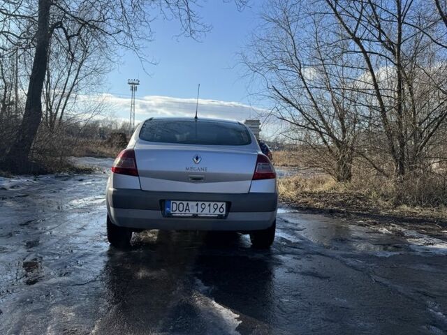 Серый Рено Меган, объемом двигателя 0 л и пробегом 222 тыс. км за 2699 $, фото 5 на Automoto.ua
