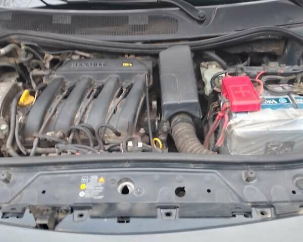 Рено Меган 2007 у Устиновке на Automoto.ua Сірий Рено Меган, об'ємом двигуна 1.4 л та пробігом 266 тис. км за 5600 $, фото 4 на Automoto.ua