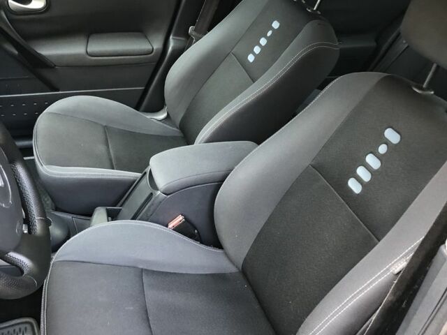 Серый Рено Меган, объемом двигателя 1.5 л и пробегом 215 тыс. км за 5200 $, фото 18 на Automoto.ua