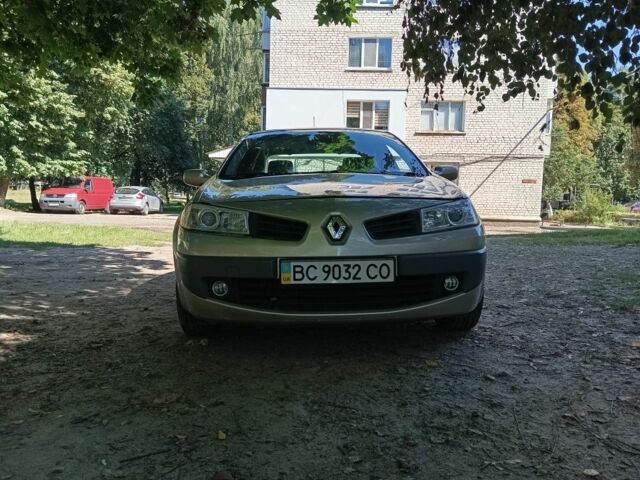 Серый Рено Меган, объемом двигателя 1.4 л и пробегом 144 тыс. км за 4800 $, фото 6 на Automoto.ua