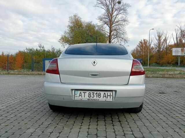 Серый Рено Меган, объемом двигателя 1.5 л и пробегом 320 тыс. км за 4800 $, фото 5 на Automoto.ua