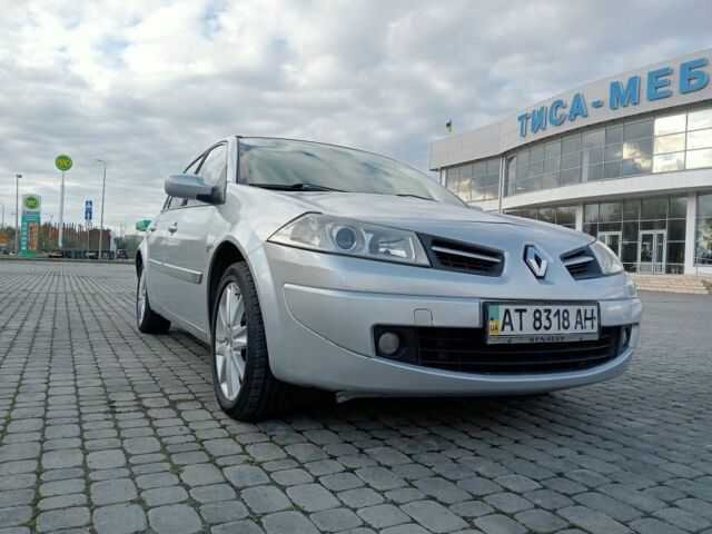 Серый Рено Меган, объемом двигателя 1.5 л и пробегом 320 тыс. км за 4800 $, фото 3 на Automoto.ua