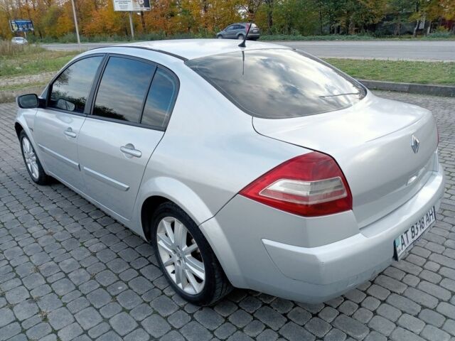 Серый Рено Меган, объемом двигателя 1.5 л и пробегом 320 тыс. км за 4800 $, фото 12 на Automoto.ua