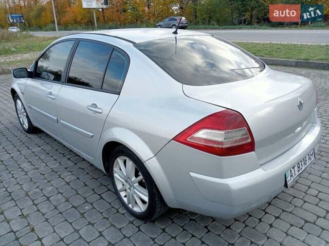 Серый Рено Меган, объемом двигателя 1.5 л и пробегом 323 тыс. км за 4100 $, фото 12 на Automoto.ua