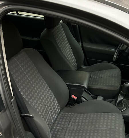 Сірий Рено Меган, об'ємом двигуна 1.39 л та пробігом 265 тис. км за 4200 $, фото 10 на Automoto.ua