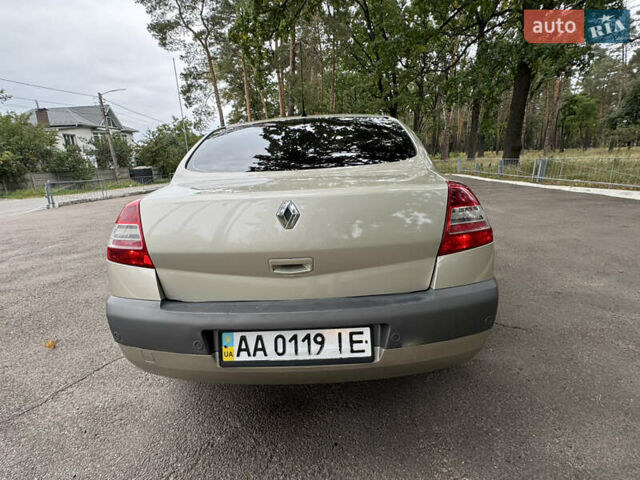 Серый Рено Меган, объемом двигателя 1.6 л и пробегом 130 тыс. км за 4700 $, фото 4 на Automoto.ua