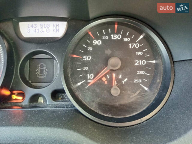 Сірий Рено Меган, об'ємом двигуна 1.39 л та пробігом 143 тис. км за 4500 $, фото 5 на Automoto.ua