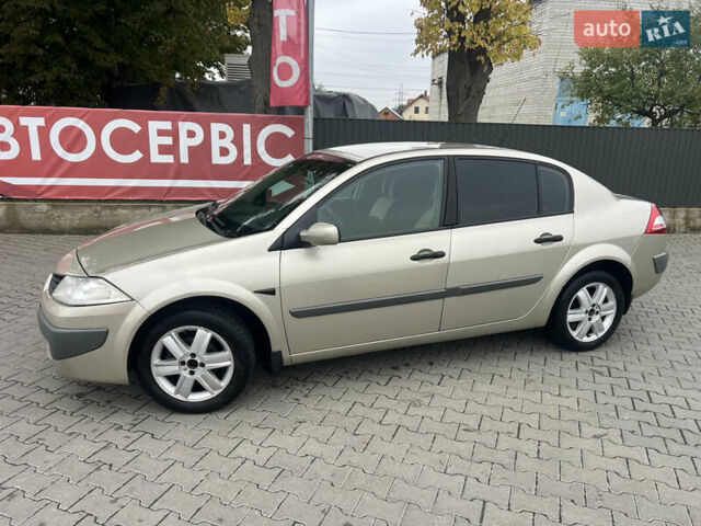 Серый Рено Меган, объемом двигателя 1.39 л и пробегом 247 тыс. км за 4400 $, фото 3 на Automoto.ua