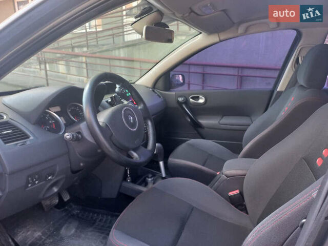 Серый Рено Меган, объемом двигателя 1.6 л и пробегом 207 тыс. км за 4900 $, фото 9 на Automoto.ua