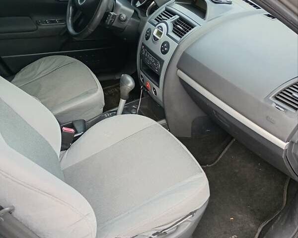 Сірий Рено Меган, об'ємом двигуна 1.5 л та пробігом 145 тис. км за 7200 $, фото 7 на Automoto.ua