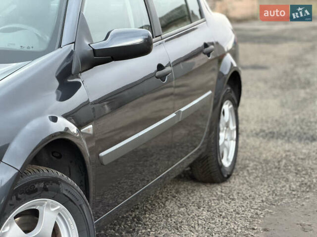 Сірий Рено Меган, об'ємом двигуна 1.6 л та пробігом 157 тис. км за 5350 $, фото 7 на Automoto.ua