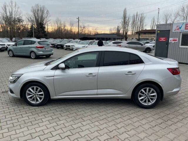 Серый Рено Меган, объемом двигателя 1.8 л и пробегом 150 тыс. км за 10200 $, фото 3 на Automoto.ua