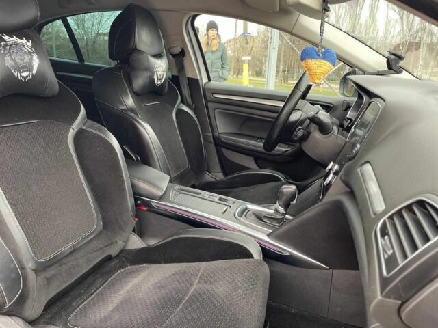 Серый Рено Меган, объемом двигателя 1.8 л и пробегом 150 тыс. км за 10200 $, фото 20 на Automoto.ua