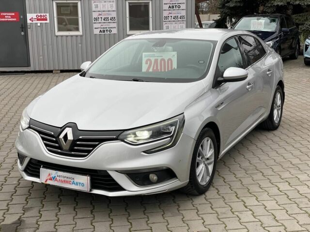 Серый Рено Меган, объемом двигателя 1.8 л и пробегом 150 тыс. км за 10200 $, фото 2 на Automoto.ua