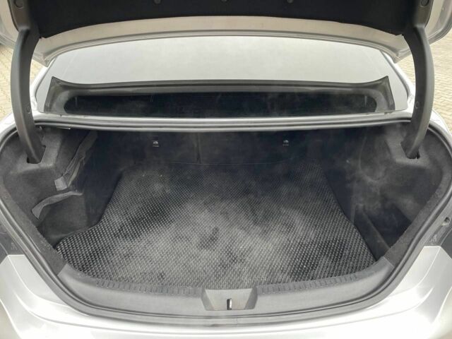 Серый Рено Меган, объемом двигателя 1.8 л и пробегом 150 тыс. км за 10200 $, фото 22 на Automoto.ua