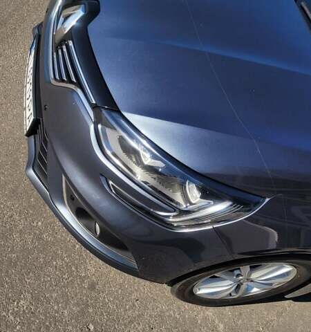 Серый Рено Меган, объемом двигателя 1.2 л и пробегом 134 тыс. км за 11500 $, фото 17 на Automoto.ua