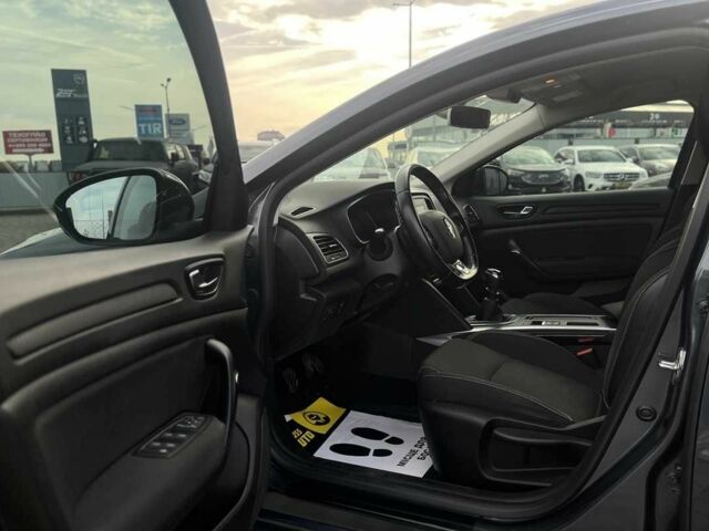 Серый Рено Меган, объемом двигателя 1.6 л и пробегом 67 тыс. км за 13800 $, фото 8 на Automoto.ua