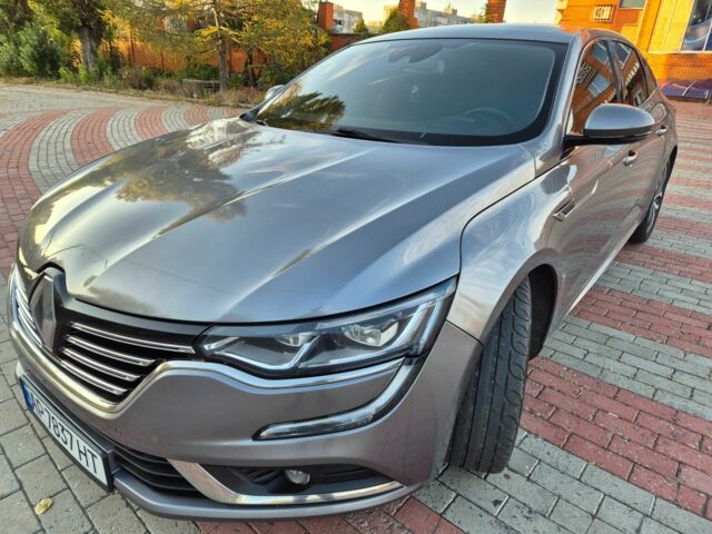 Рено Меган 2017 в Запорожье на Automoto.ua Серый Рено Меган, объемом двигателя 1.6 л и пробегом 200 тыс. км за 13300 $, фото 1 на Automoto.ua