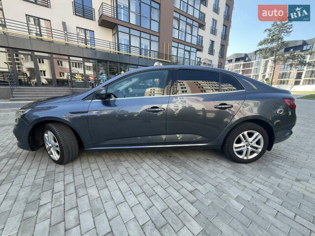 Серый Рено Меган, объемом двигателя 1.46 л и пробегом 135 тыс. км за 12500 $, фото 4 на Automoto.ua