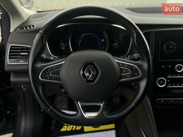 Серый Рено Меган, объемом двигателя 1.6 л и пробегом 67 тыс. км за 13800 $, фото 10 на Automoto.ua