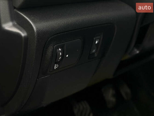 Серый Рено Меган, объемом двигателя 1.6 л и пробегом 67 тыс. км за 13800 $, фото 15 на Automoto.ua