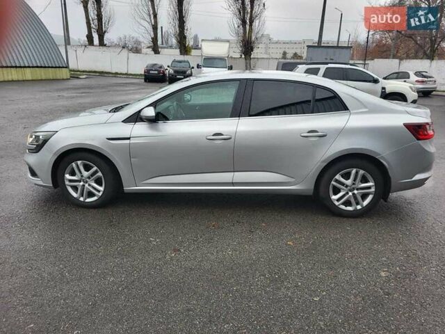 Серый Рено Меган, объемом двигателя 1.6 л и пробегом 134 тыс. км за 12000 $, фото 15 на Automoto.ua