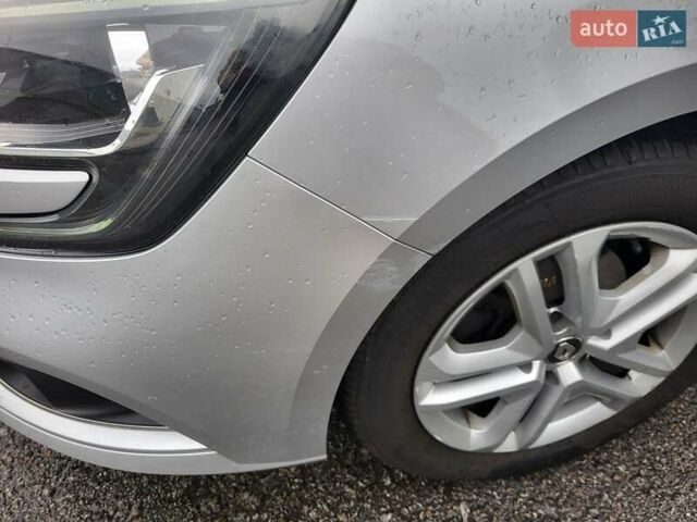 Серый Рено Меган, объемом двигателя 1.6 л и пробегом 134 тыс. км за 12000 $, фото 26 на Automoto.ua