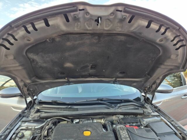 Рено Меган 2017 в Запорожье на Automoto.ua Серый Рено Меган, объемом двигателя 1.6 л и пробегом 200 тыс. км за 13300 $, фото 22 на Automoto.ua