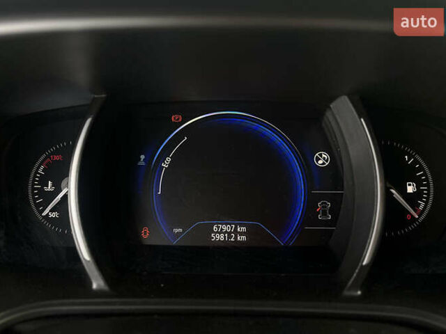 Серый Рено Меган, объемом двигателя 1.6 л и пробегом 67 тыс. км за 13800 $, фото 11 на Automoto.ua