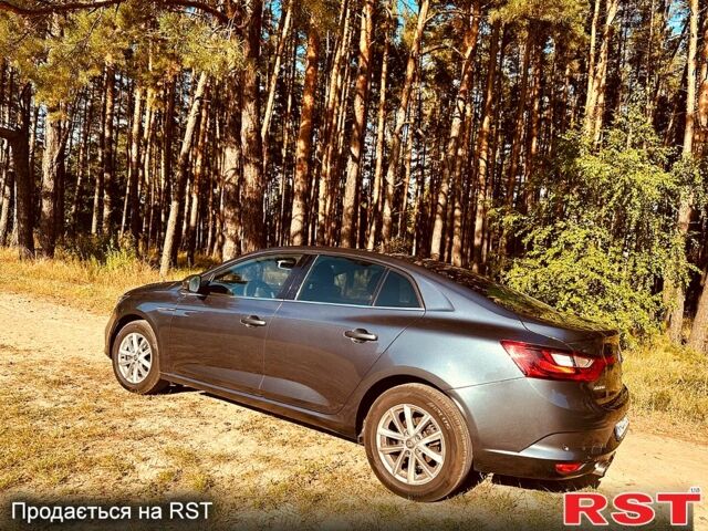 Серый Рено Меган, объемом двигателя 1.2 л и пробегом 150 тыс. км за 10000 $, фото 4 на Automoto.ua