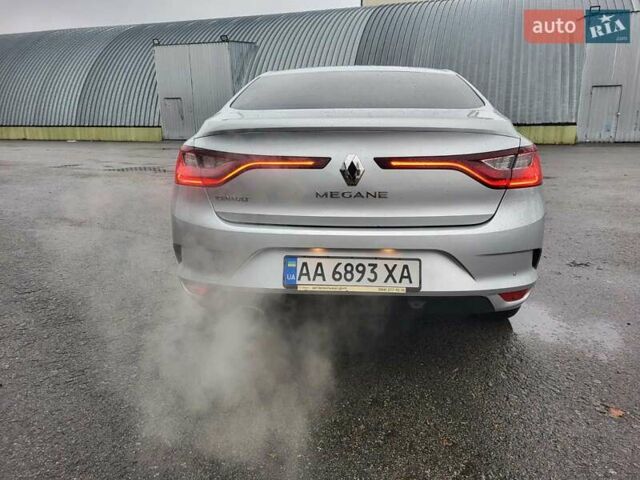 Серый Рено Меган, объемом двигателя 1.6 л и пробегом 134 тыс. км за 12000 $, фото 29 на Automoto.ua