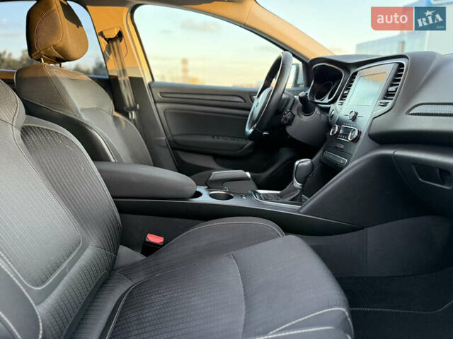 Сірий Рено Меган, об'ємом двигуна 1.5 л та пробігом 140 тис. км за 14900 $, фото 14 на Automoto.ua