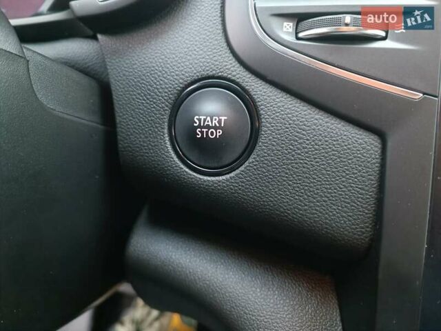 Серый Рено Меган, объемом двигателя 1.6 л и пробегом 46 тыс. км за 15800 $, фото 14 на Automoto.ua