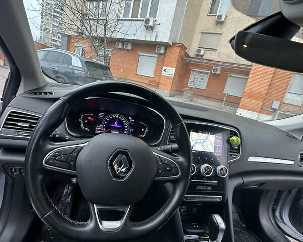 Сірий Рено Меган, об'ємом двигуна 1.46 л та пробігом 100 тис. км за 19200 $, фото 6 на Automoto.ua