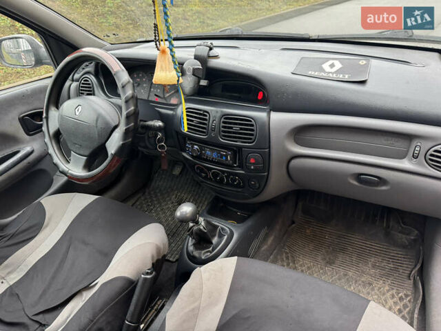 Сірий Рено Меган, об'ємом двигуна 1.87 л та пробігом 459 тис. км за 2100 $, фото 6 на Automoto.ua