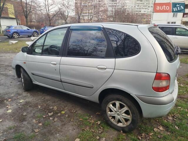 Сірий Рено Меган, об'ємом двигуна 1.9 л та пробігом 375 тис. км за 3800 $, фото 3 на Automoto.ua