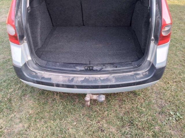 Серый Рено Меган, объемом двигателя 1.6 л и пробегом 235 тыс. км за 3844 $, фото 7 на Automoto.ua