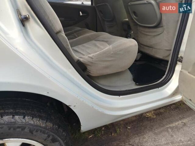 Сірий Рено Меган, об'ємом двигуна 1.9 л та пробігом 375 тис. км за 3800 $, фото 19 на Automoto.ua